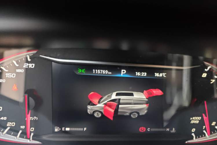 Used SAIC MAXUS G50 2019 1.5T Automatic Luxury Edition China VI Standard Odometer Close Up