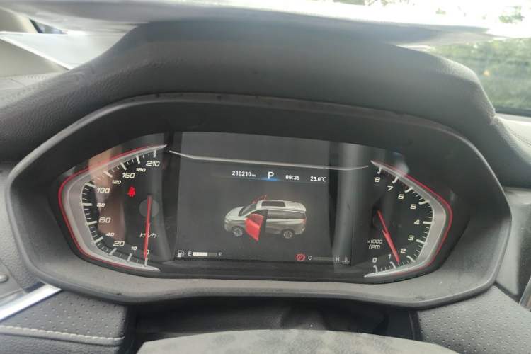 Used SAIC MAXUS G50 2019 1.5T Automatic Luxury Edition China V Standard Odometer Close Up