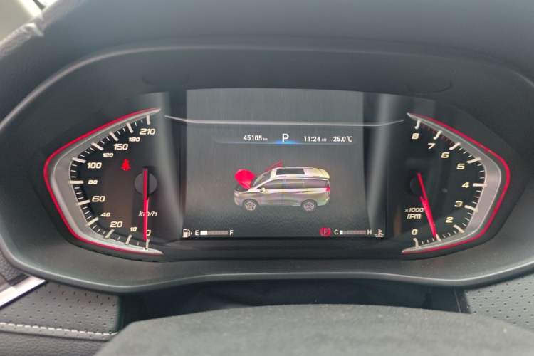 Used SAIC MAXUS G50 2019 1.5T First Edition Automatic Luxury Version 6 Seats Odometer Close Up