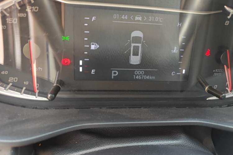 Used SAIC MAXUS G50  Odometer Close Up