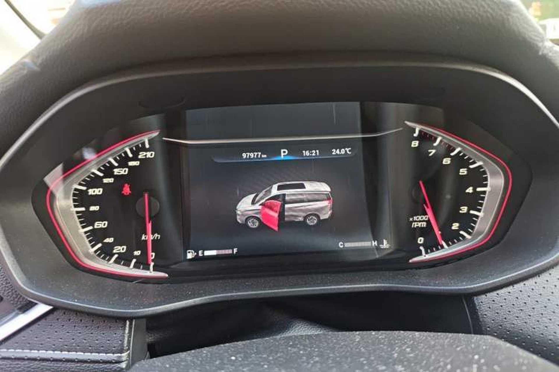 Used SAIC MAXUS G50 2019 1.5T Automatic Luxury Edition China VI Standard Odometer Close Up