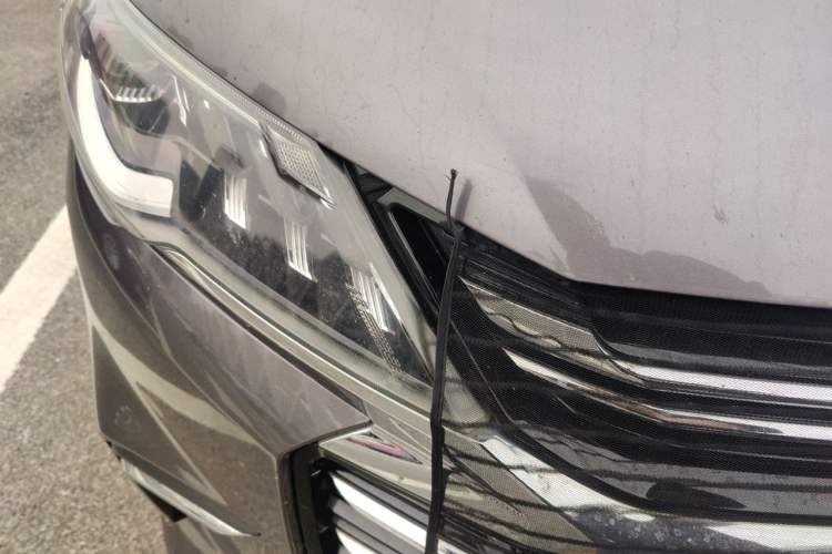 Used SAIC MAXUS G50 2019 1.5T First Edition Automatic Luxury Version 7 Seats Right Front Headlight