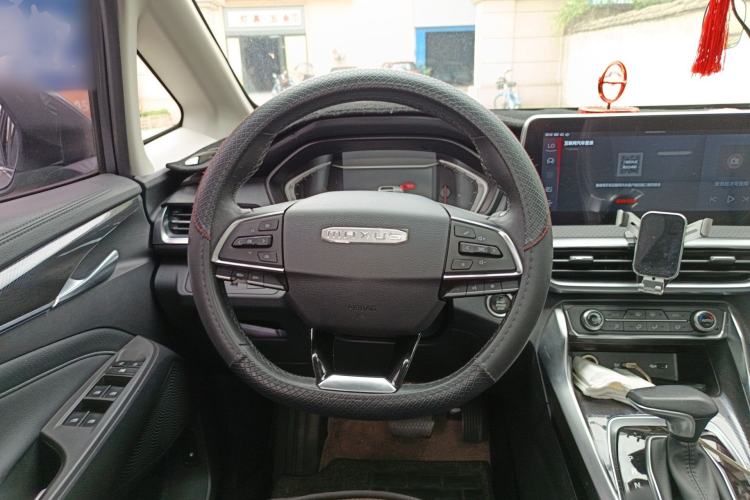 Used SAIC MAXUS G50 2019 1.5T First Edition Automatic Luxury Version 7 Seats Steering Wheel