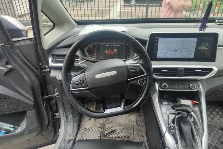 Used SAIC MAXUS G50 2019 1.5T Automatic Luxury Edition China V Standard Steering Wheel