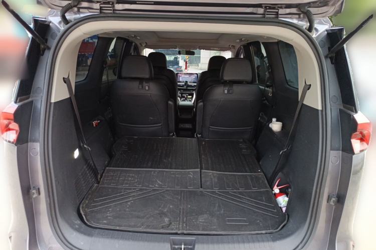 Used SAIC MAXUS G50 2019 1.5T First Edition Automatic Luxury Version 7 Seats Trunk