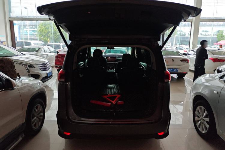 Used SAIC MAXUS G50 2019 1.5T Automatic Luxury Edition China V Standard Trunk