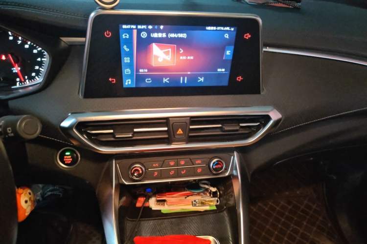 Used SAIC MAXUS G50 2019 1.5T Automatic Elite Edition China VI Standard Audio And AC Panel