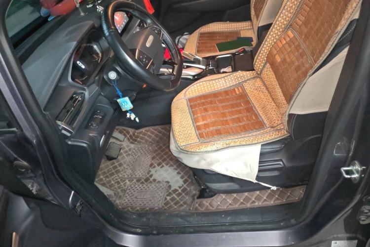Used SAIC MAXUS G50 2019 1.5T Automatic Elite Edition China VI Standard Left Front Seat