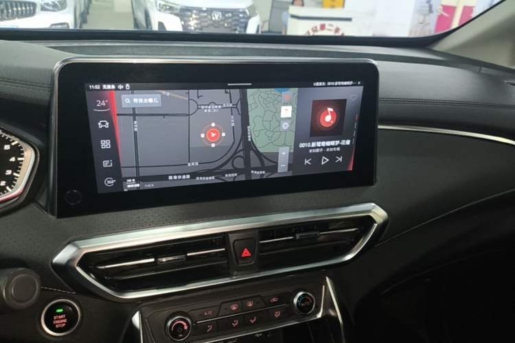 Used SAIC MAXUS G50 2019 1.5T Automatic Luxury Edition China VI Standard Audio And AC Panel