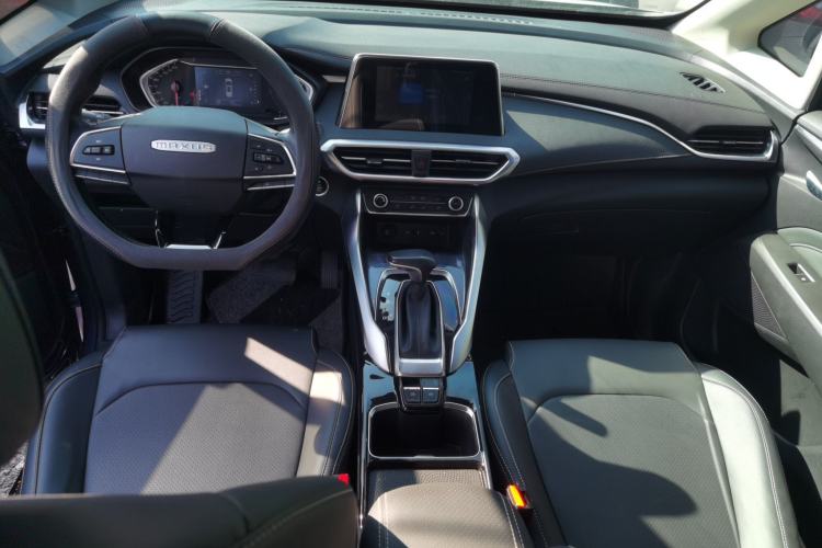 Used SAIC MAXUS G50 2019 1.5T Automatic Elite Edition China V Standard Center Console