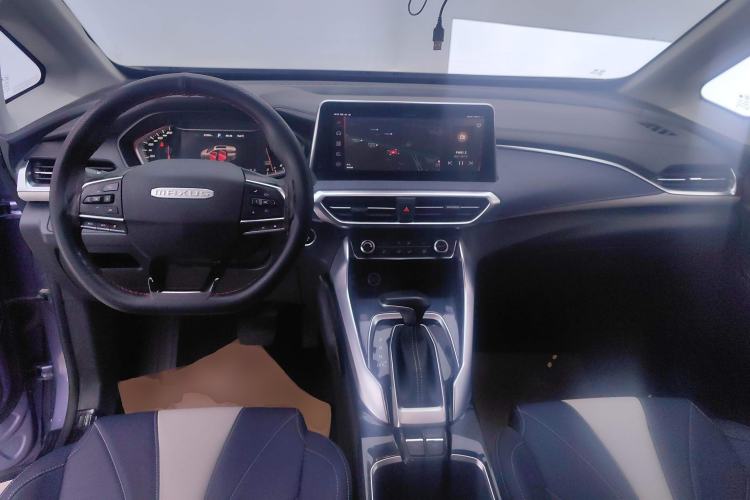 Used SAIC MAXUS G50 2019 1.5T First Edition Automatic Luxury Version 6 Seats Center Console