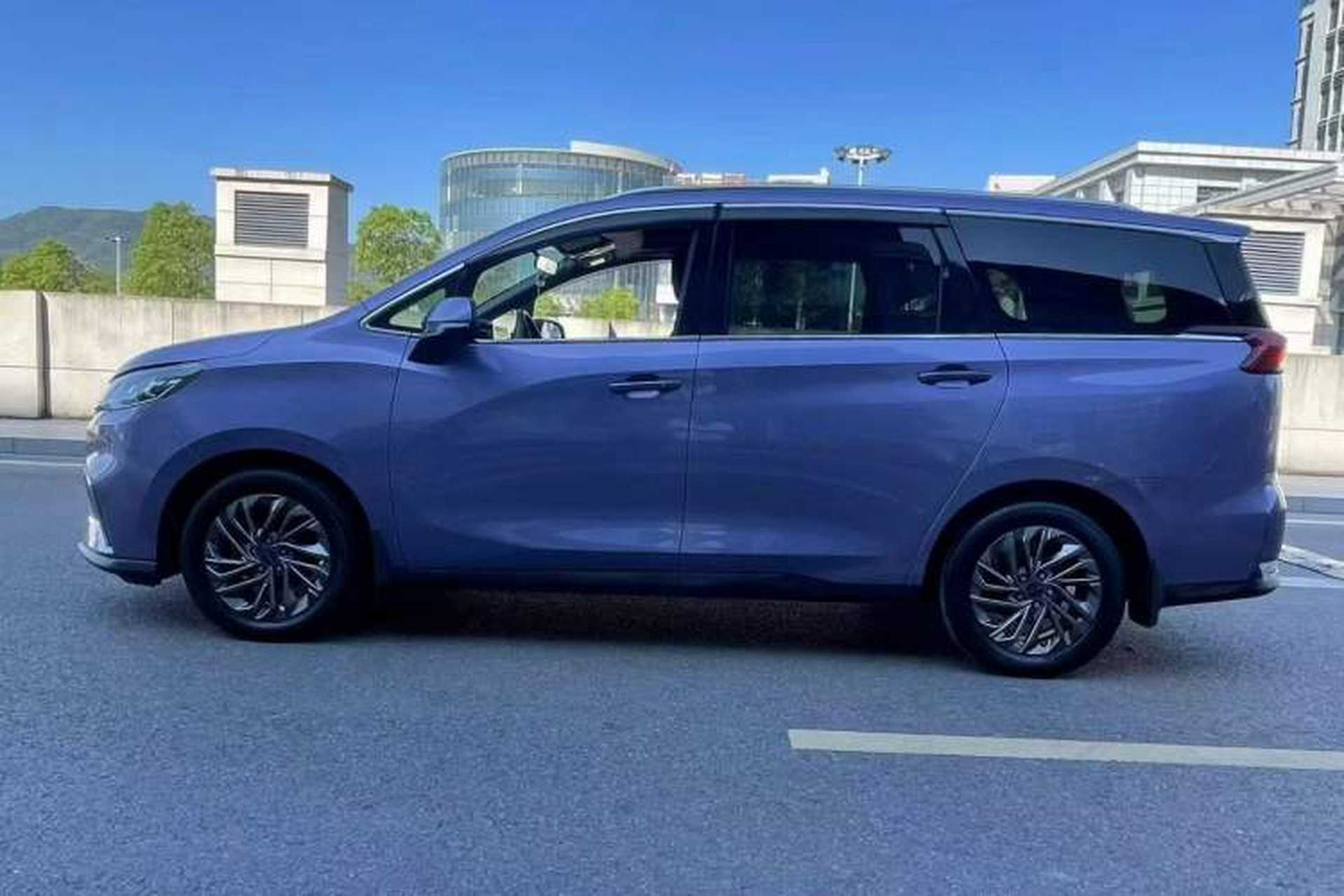 Used SAIC MAXUS G50 2019 1.5T First Edition Automatic Luxury Version 7 Seats Exterior 2