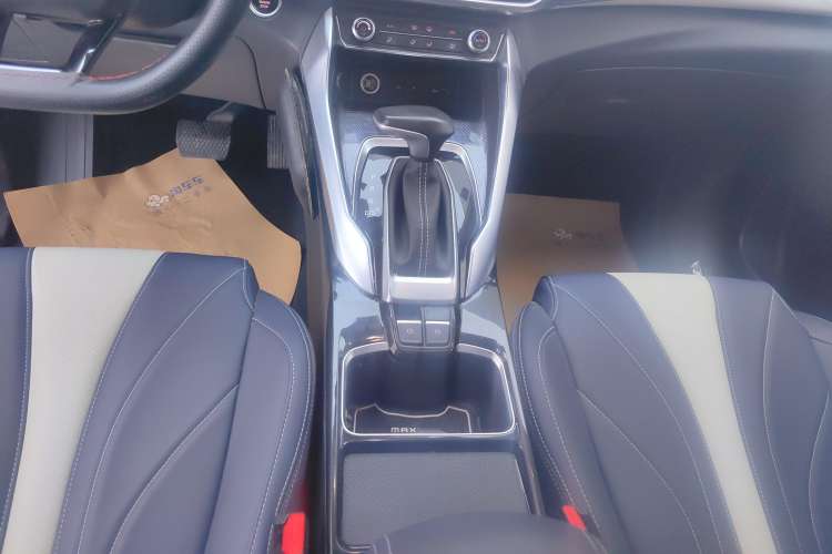 Used SAIC MAXUS G50 2019 1.5T First Edition Automatic Luxury Version 6 Seats Gear Lever