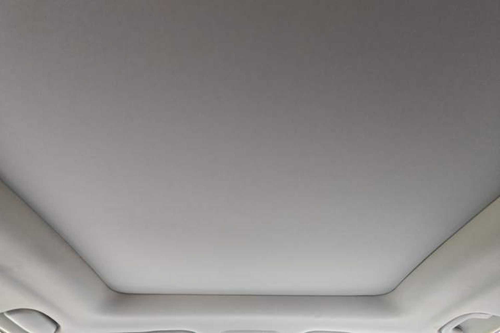 Used SAIC MAXUS G50 2019 1.5T Automatic Luxury Edition China V Standard Headliner