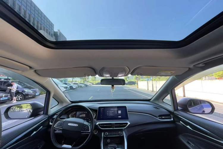 Used SAIC MAXUS G50 2019 1.5T First Edition Automatic Luxury Version 7 Seats Interior 3