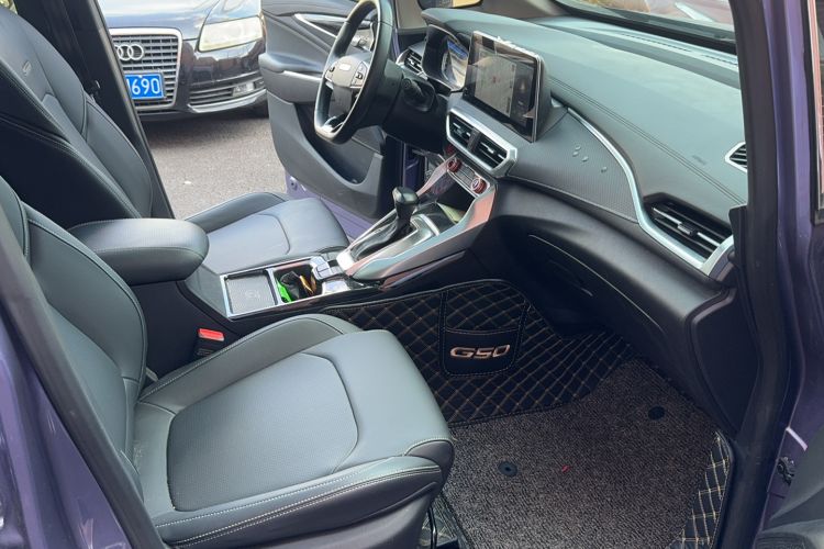 Used SAIC MAXUS G50 2019 1.5T Automatic Luxury Edition China V Standard Interior 7