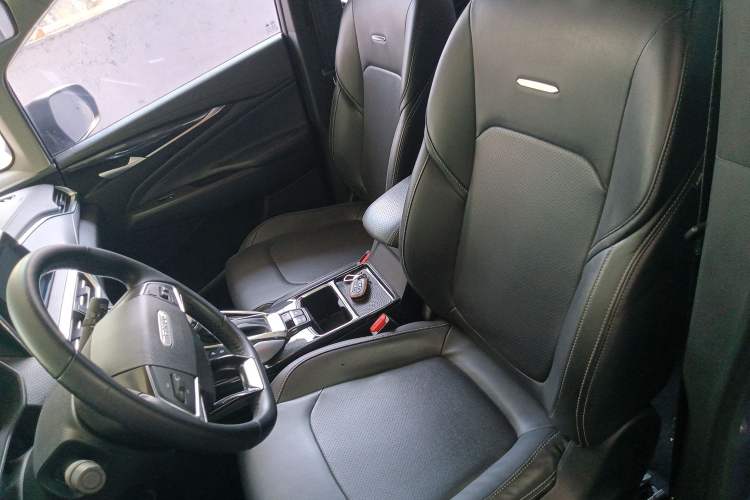 Used SAIC MAXUS G50 2019 1.5T Automatic Elite Edition China V Standard Left Front Seat