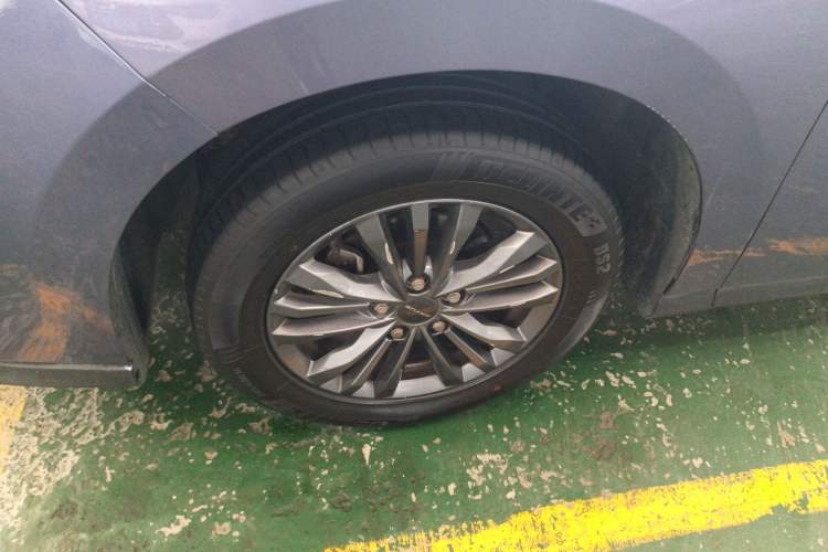Used SAIC MAXUS G50 2019 1.5T Automatic Elite Edition China V Standard Left Front Wheel Hub