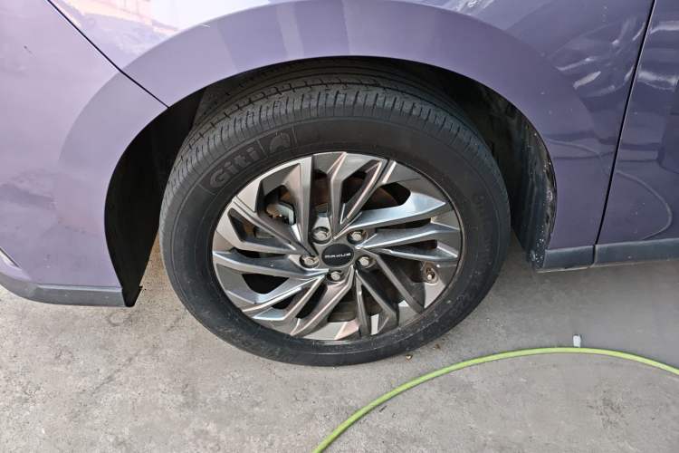 Used SAIC MAXUS G50 2019 1.5T First Edition Automatic Luxury Version 7 Seats Left Front Wheel Hub