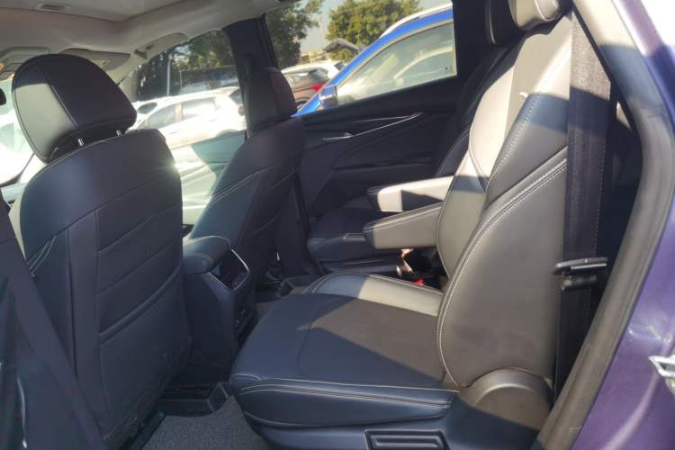 Used SAIC MAXUS G50 2019 1.5T Automatic Elite Edition China V Standard Left Rear Seat