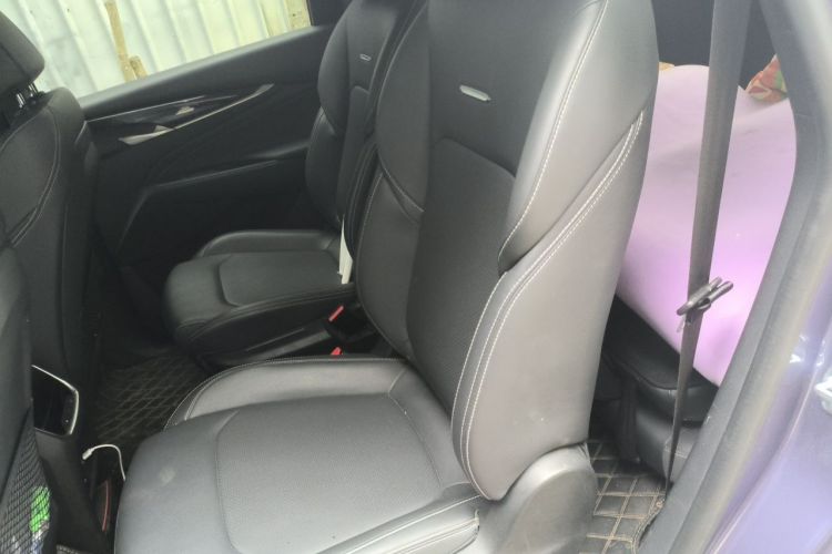 Used SAIC MAXUS G50 2019 1.5T First Edition Automatic Luxury Version 6 Seats Left Rear Seat