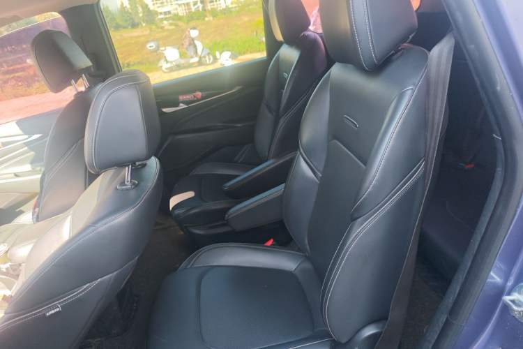 Used SAIC MAXUS G50 2019 1.3T First Edition Manual Elite Version Left Rear Seat