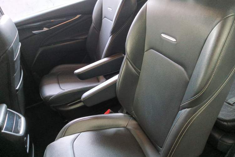 Used SAIC MAXUS G50 2019 1.5T Automatic Elite Edition China V Standard Left Rear Seat