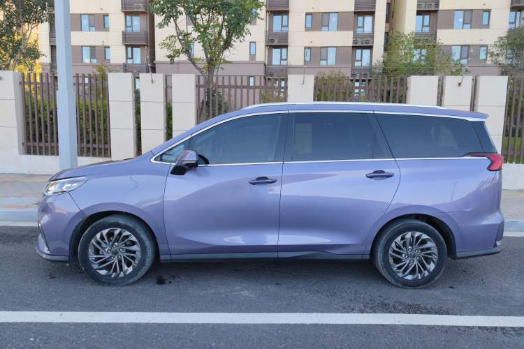 Used SAIC MAXUS G50 2019 1.5T First Edition Automatic Luxury Version 6 Seats Left Side