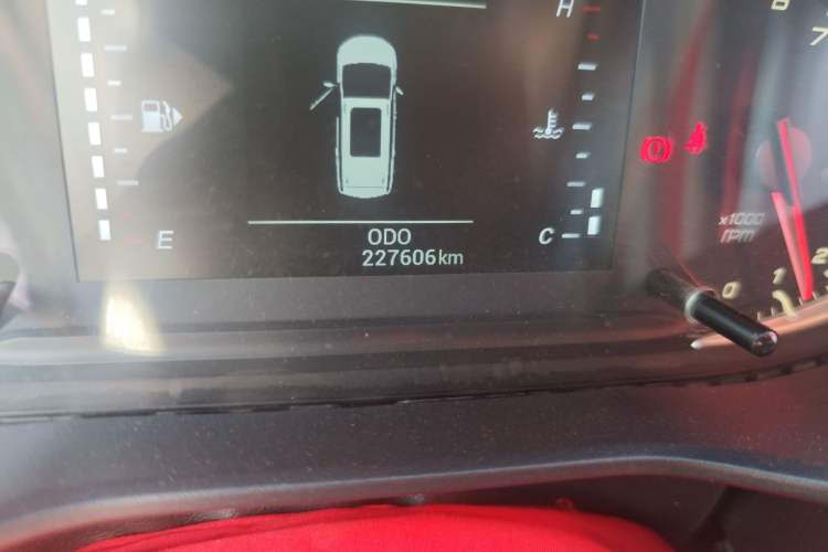 Used SAIC MAXUS G50 2019 1.3T First Edition Manual Elite Version Odometer Close Up