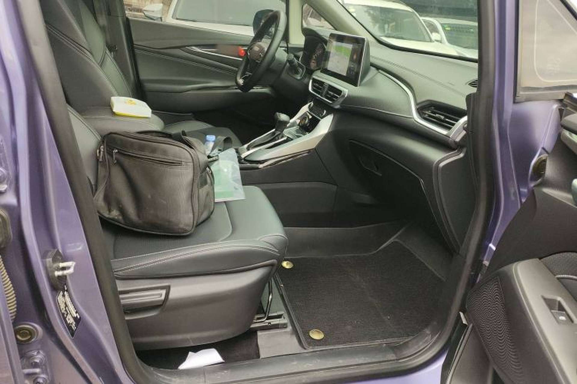 Used SAIC MAXUS G50 2019 1.5T Automatic Elite Edition China VI Standard Right Front Seat
