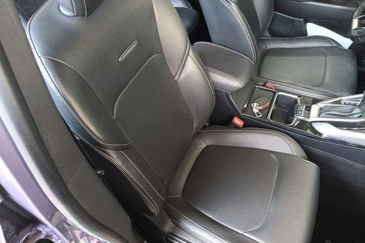 Used SAIC MAXUS G50 2019 1.5T Automatic Elite Edition China V Standard Right Front Seat