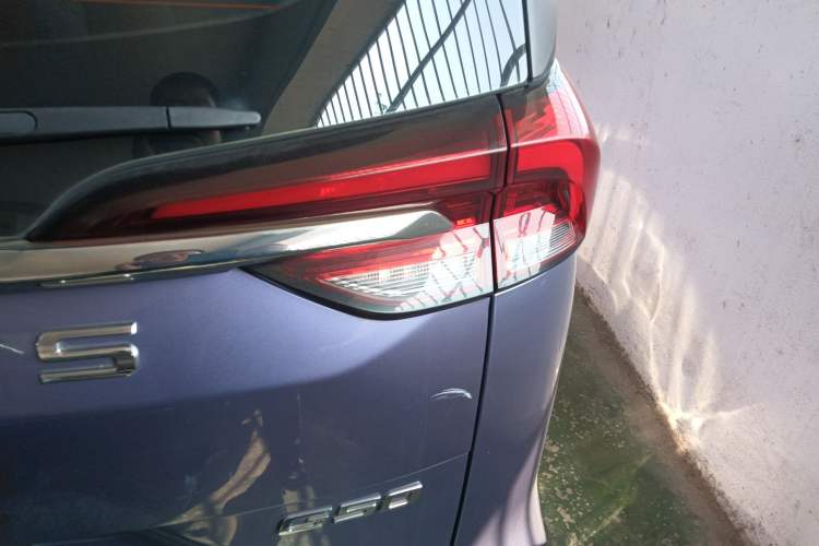 Used SAIC MAXUS G50 2019 1.5T Automatic Elite Edition China V Standard Right Rear Taillight