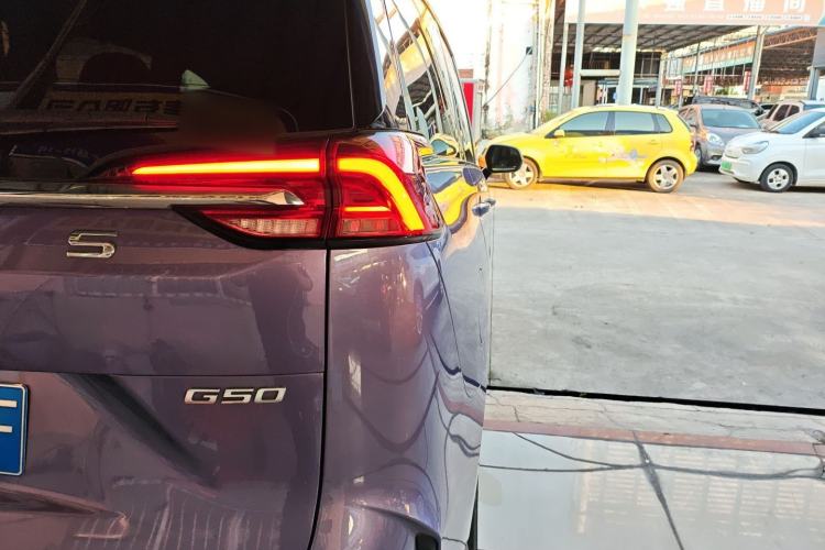 Used SAIC MAXUS G50 2019 1.5T First Edition Automatic Luxury Version 7 Seats Right Rear Taillight