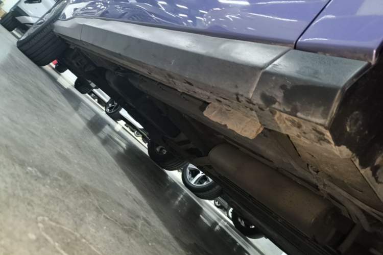 Used SAIC MAXUS G50 2019 1.5T Automatic Luxury Edition China VI Standard Right Side Sill