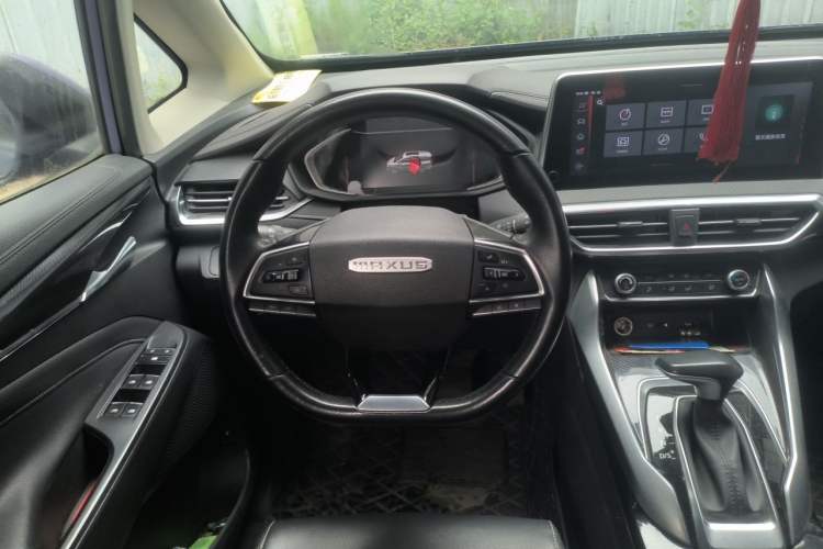 Used SAIC MAXUS G50 2019 1.5T First Edition Automatic Luxury Version 6 Seats Steering Wheel