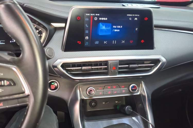Used SAIC MAXUS G50 2019 1.5T Automatic Elite Edition China VI Standard Audio And AC Panel