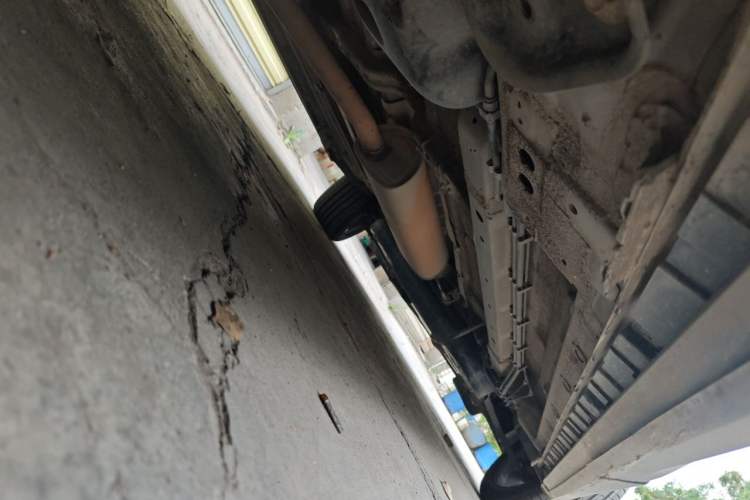 Used SAIC MAXUS G50 2019 1.5T Automatic Elite Edition China VI Standard Chassis Rear Right