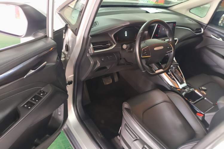 Used SAIC MAXUS G50 2019 1.5T Automatic Elite Edition China VI Standard Driver Seat