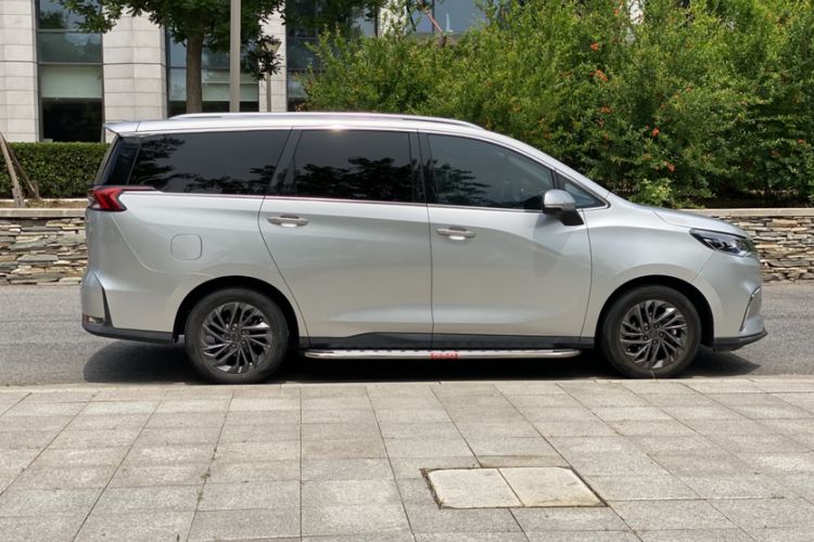Used SAIC MAXUS G50 2019 1.5T Automatic Luxury Edition China VI Standard Exterior 3