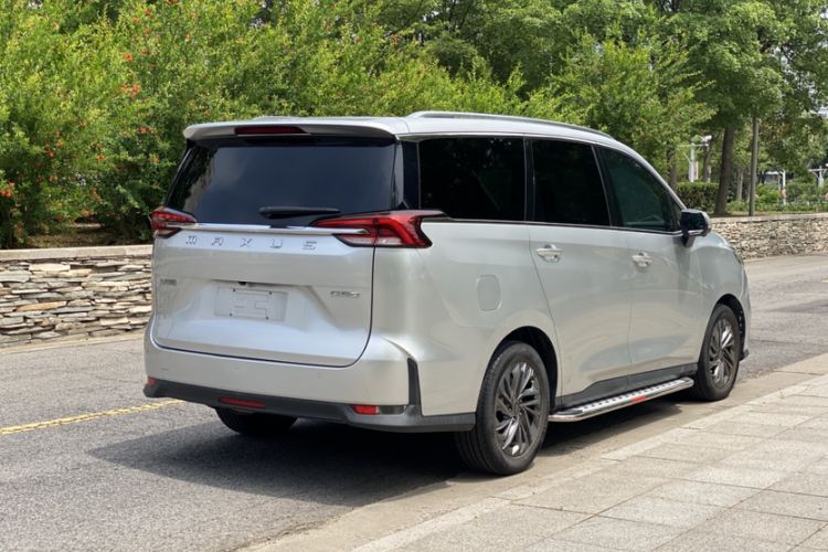 Used SAIC MAXUS G50 2019 1.5T Automatic Luxury Edition China VI Standard Exterior 6