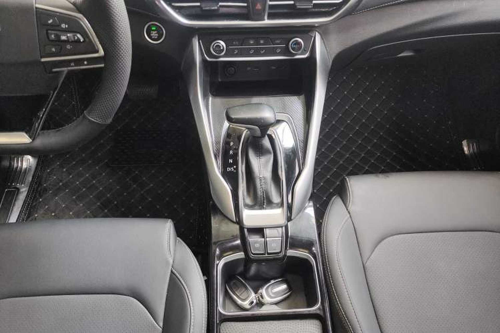 Used SAIC MAXUS G50 2019 1.5T First Edition Automatic Luxury Version 7 Seats Gear Lever