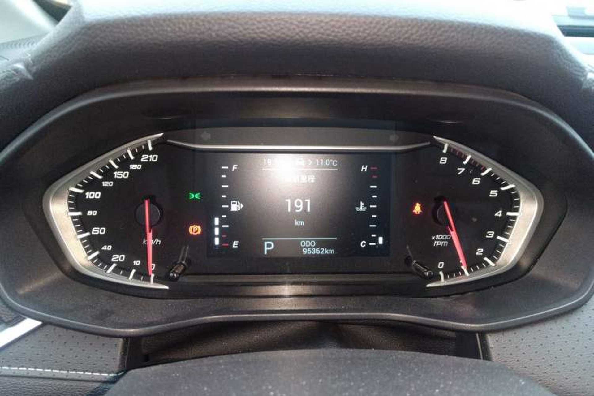 Used SAIC MAXUS G50 2019 1.5T Automatic Elite Edition China VI Standard Instrument Cluster