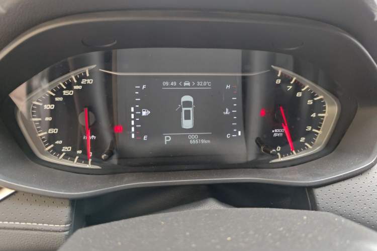 Used SAIC MAXUS G50 2019 1.5T Automatic Elite Edition China VI Standard Instrument Cluster
