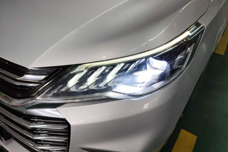 Used SAIC MAXUS G50 2019 1.5T Automatic Elite Edition China VI Standard Left Front Headlight