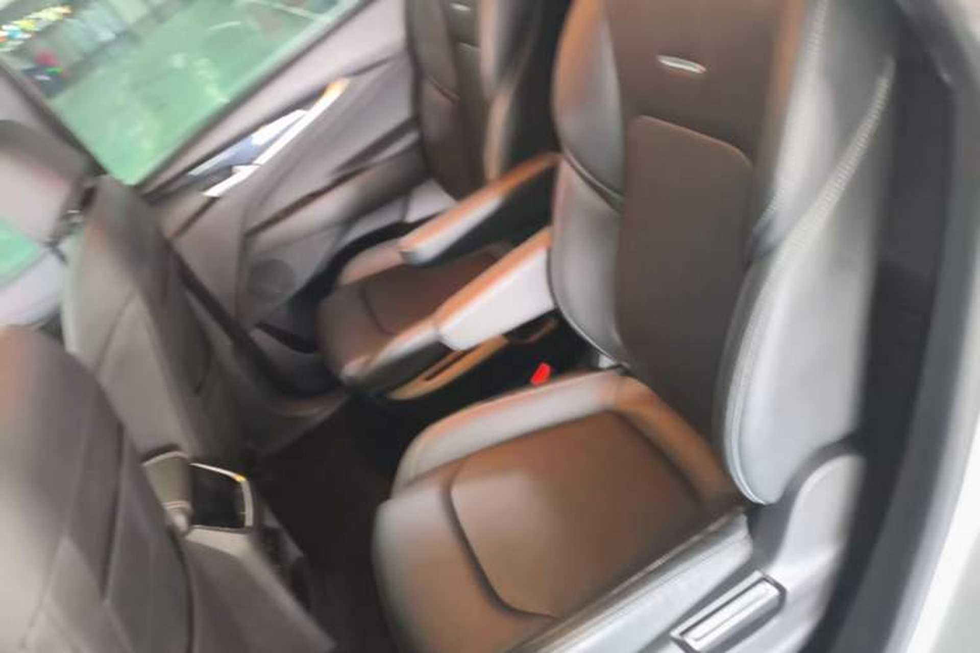 Used SAIC MAXUS G50 2019 1.5T Automatic Elite Edition China VI Standard Left Rear Seat