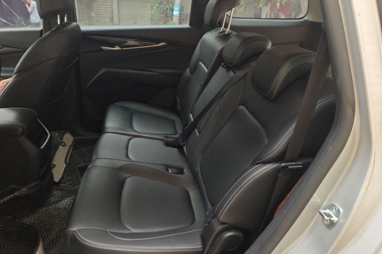 Used SAIC MAXUS G50 2019 1.5T Automatic Elite Edition China VI Standard Left Rear Seat