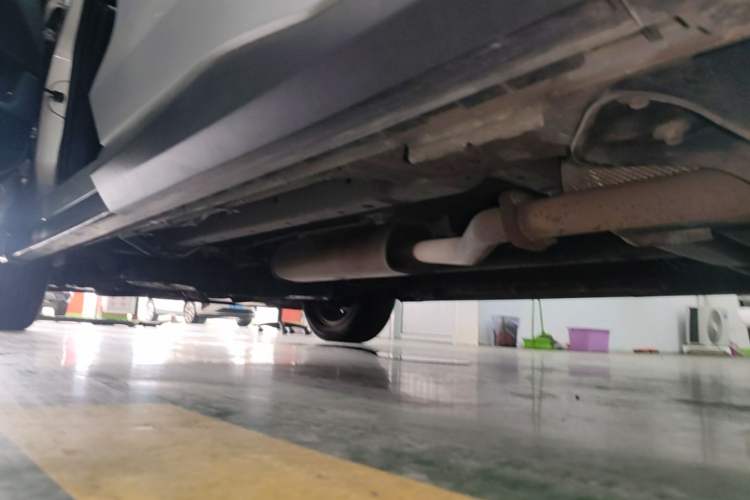 Used SAIC MAXUS G50 2019 1.5T Automatic Elite Edition China VI Standard Left Side Sill