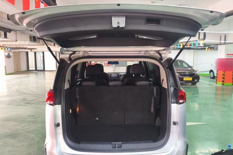 Used SAIC MAXUS G50 2019 1.5T Automatic Elite Edition China VI Standard Trunk