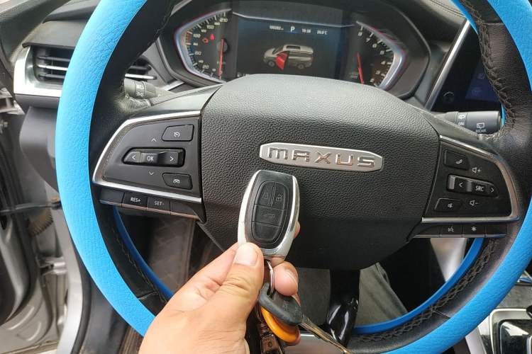 Used SAIC MAXUS G50 2019 1.5T Automatic Luxury Edition China V Standard Vehicle Key