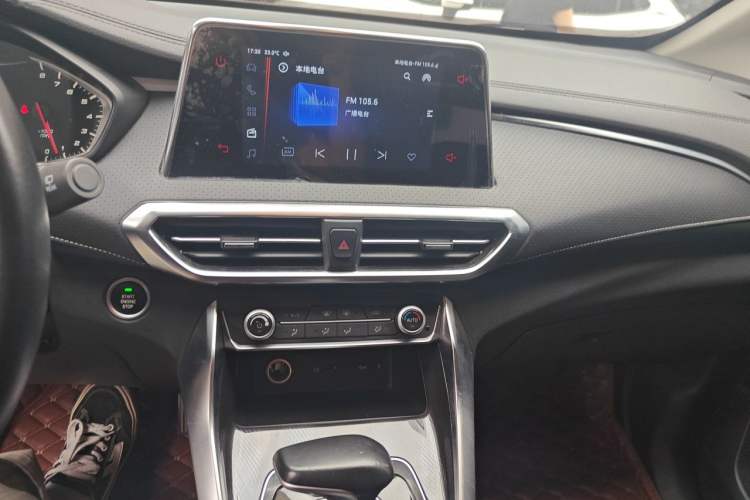 Used SAIC MAXUS G50 2019 1.5T Automatic Elite Edition China VI Standard Audio And AC Panel